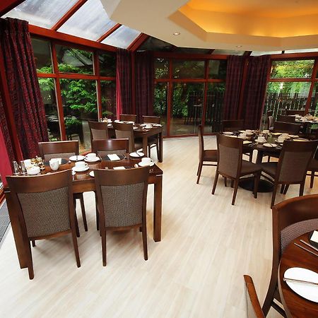 Rosspark Hotel Kells 밸리미나 외부 사진