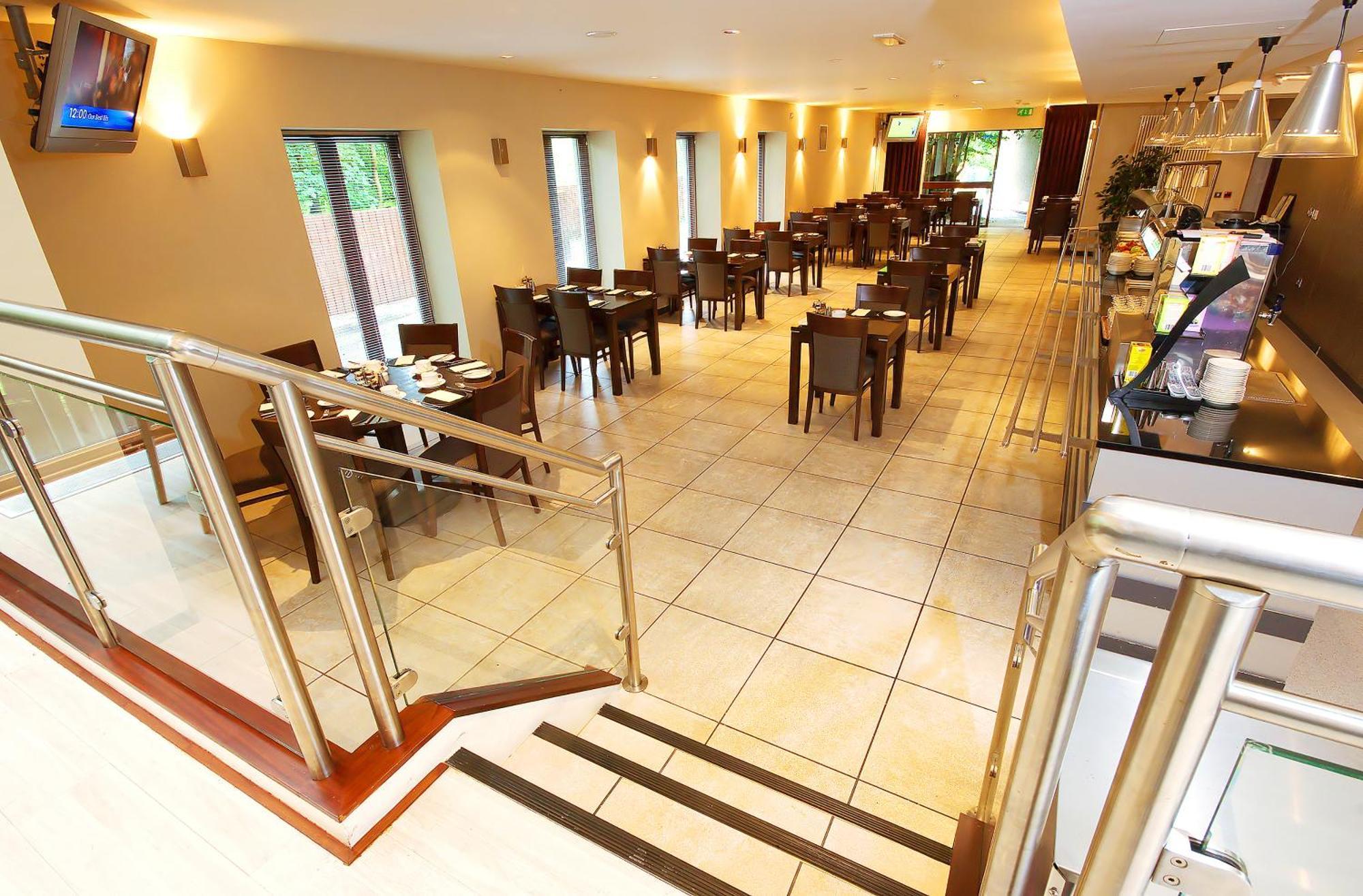 Rosspark Hotel Kells 밸리미나 외부 사진